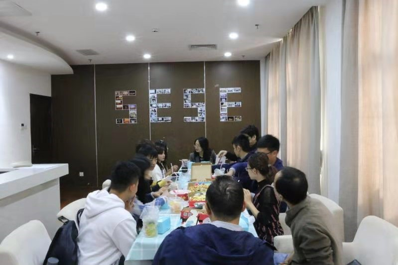 （图1）